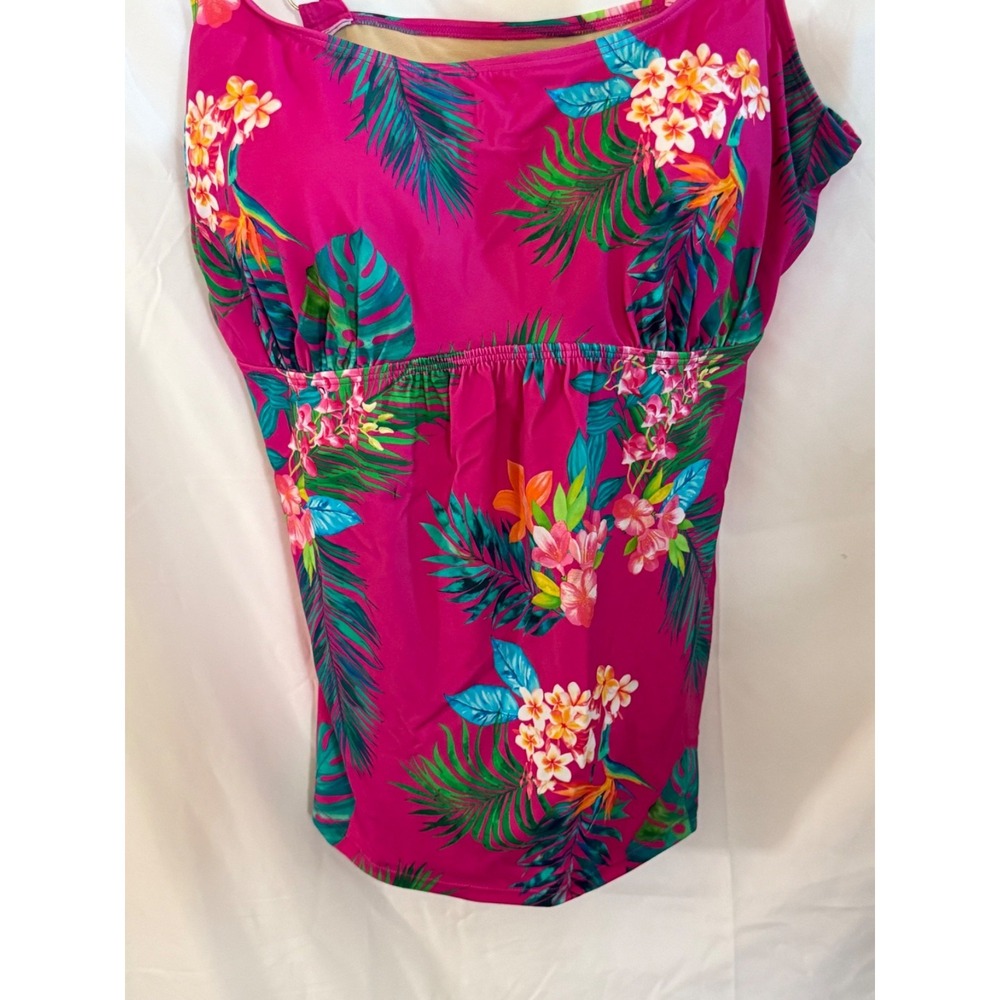 Kim Gravel Bathing Suit (2 Pieces ) Tank top, shorts, SIZE 12 - Picture 4 of 14